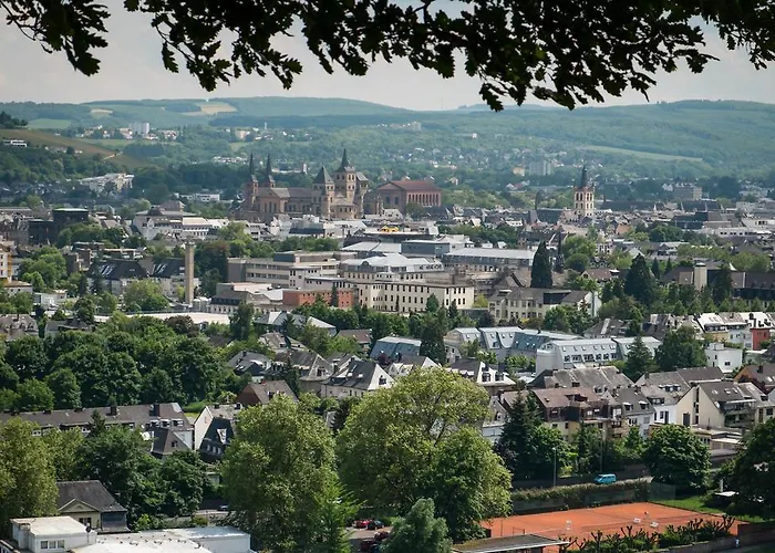 Kirchturmblick Euren 아파트 *